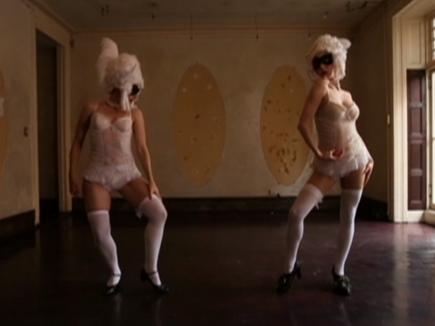 Sayaka belly dance martial arts