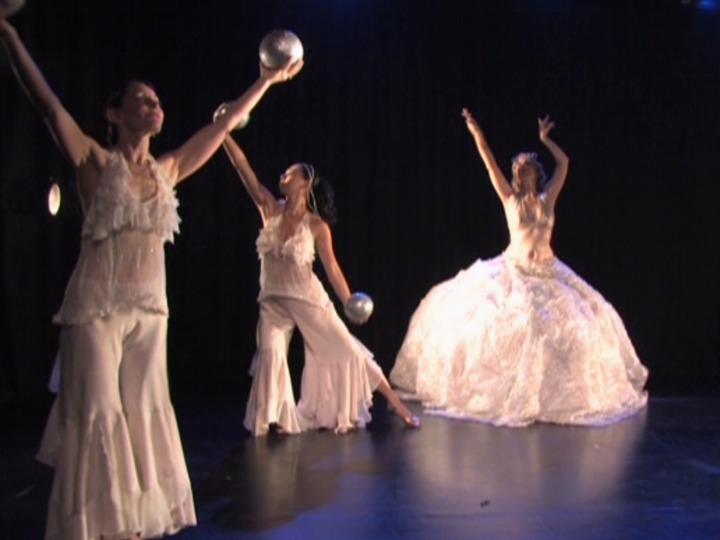 Sayyadina belly dance comedy